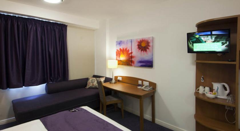Premier Inn Stevenage Central Zewnętrze zdjęcie